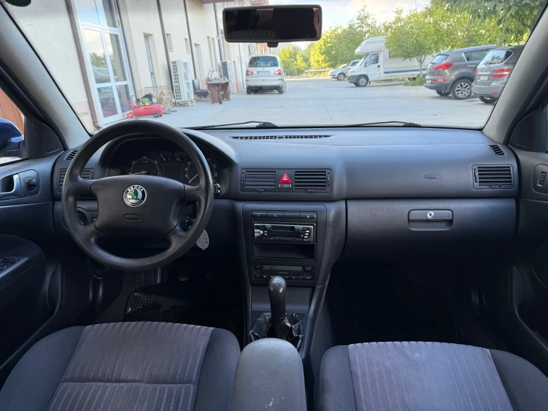 Skoda Octavia 1.9 TDI, снимка 12 - Автомобили и джипове - 52729322