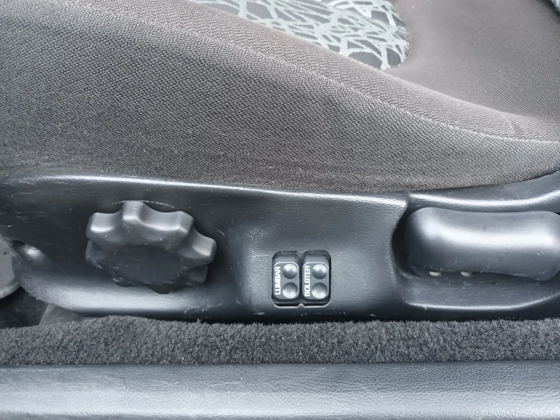 Ford Probe 2.5 V6 24V, снимка 9 - Автомобили и джипове - 52831086