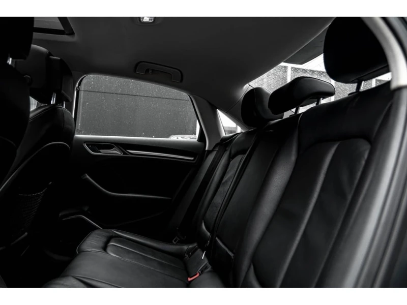 Audi S3 * TECHNIK | QUATTRO | NAVI | CAM | SUNROOF * CARFA, снимка 12 - Автомобили и джипове - 52959435