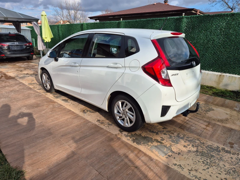 Honda Jazz 1.3 I-Vtec Comfort, снимка 3 - Автомобили и джипове - 53410836