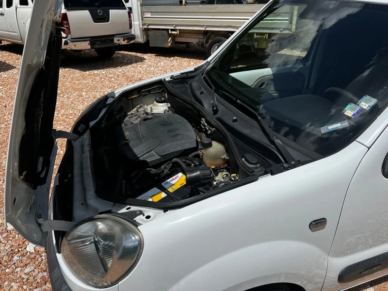 Renault Kangoo 1.5dCi* КЛИМА* 8ГУМИ С ДЖАНТИ* РЕГИСТРИРАНА* БЕЗ Р - 4800 лв. - 27718925 | Car24.bg