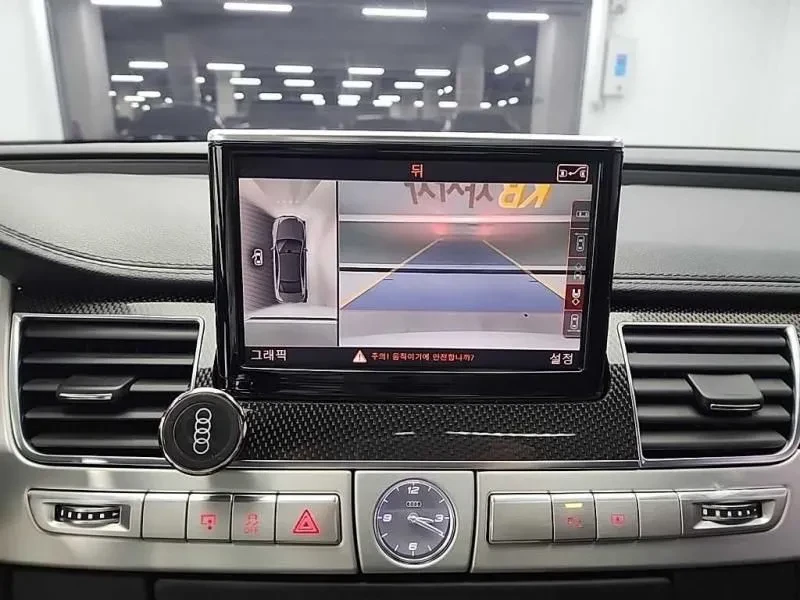 Audi S8 4.0 TFSI Quattro, снимка 17 - Автомобили и джипове - 55134048
