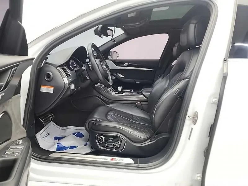 Audi S8 4.0 TFSI Quattro, снимка 11 - Автомобили и джипове - 55134048