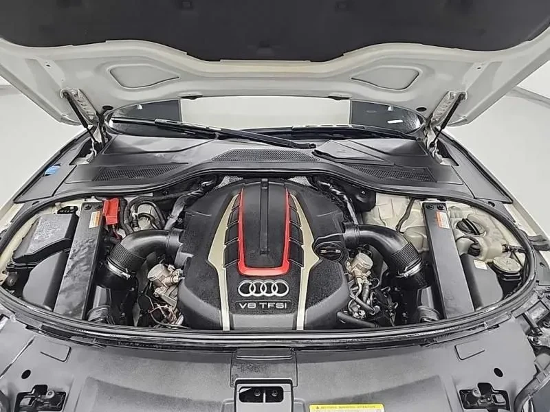Audi S8 4.0 TFSI Quattro, снимка 5 - Автомобили и джипове - 55134048