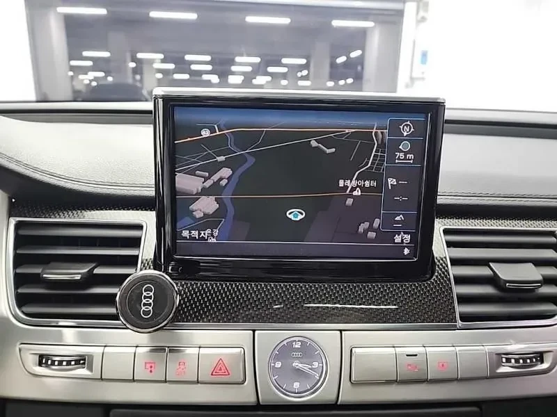 Audi S8 4.0 TFSI Quattro, снимка 16 - Автомобили и джипове - 55134048