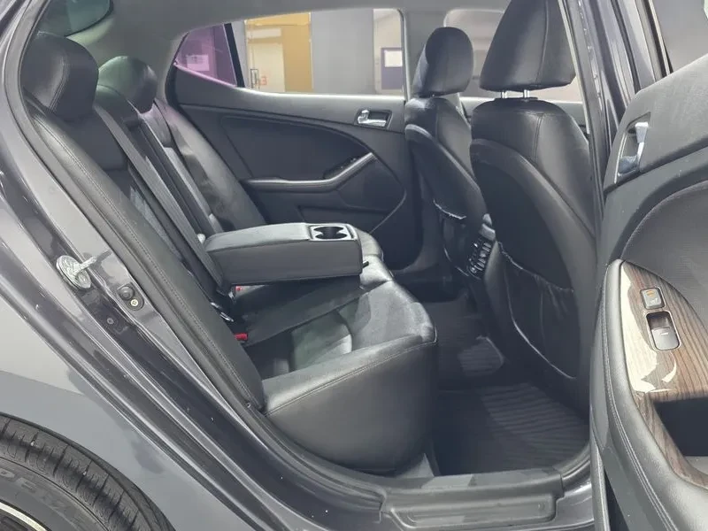 Kia K5 2.0 LUXURY TRENDY, снимка 12 - Автомобили и джипове - 55783729