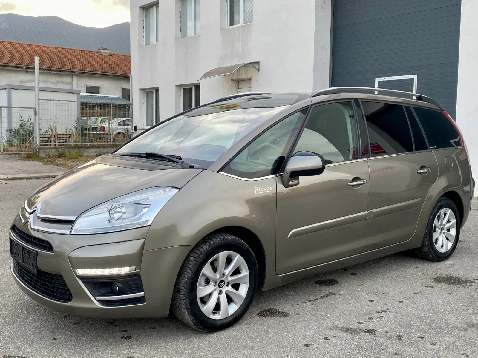 Citroen Grand C4 Picasso 1.6 HDI Exclusive Facelift - [1] 