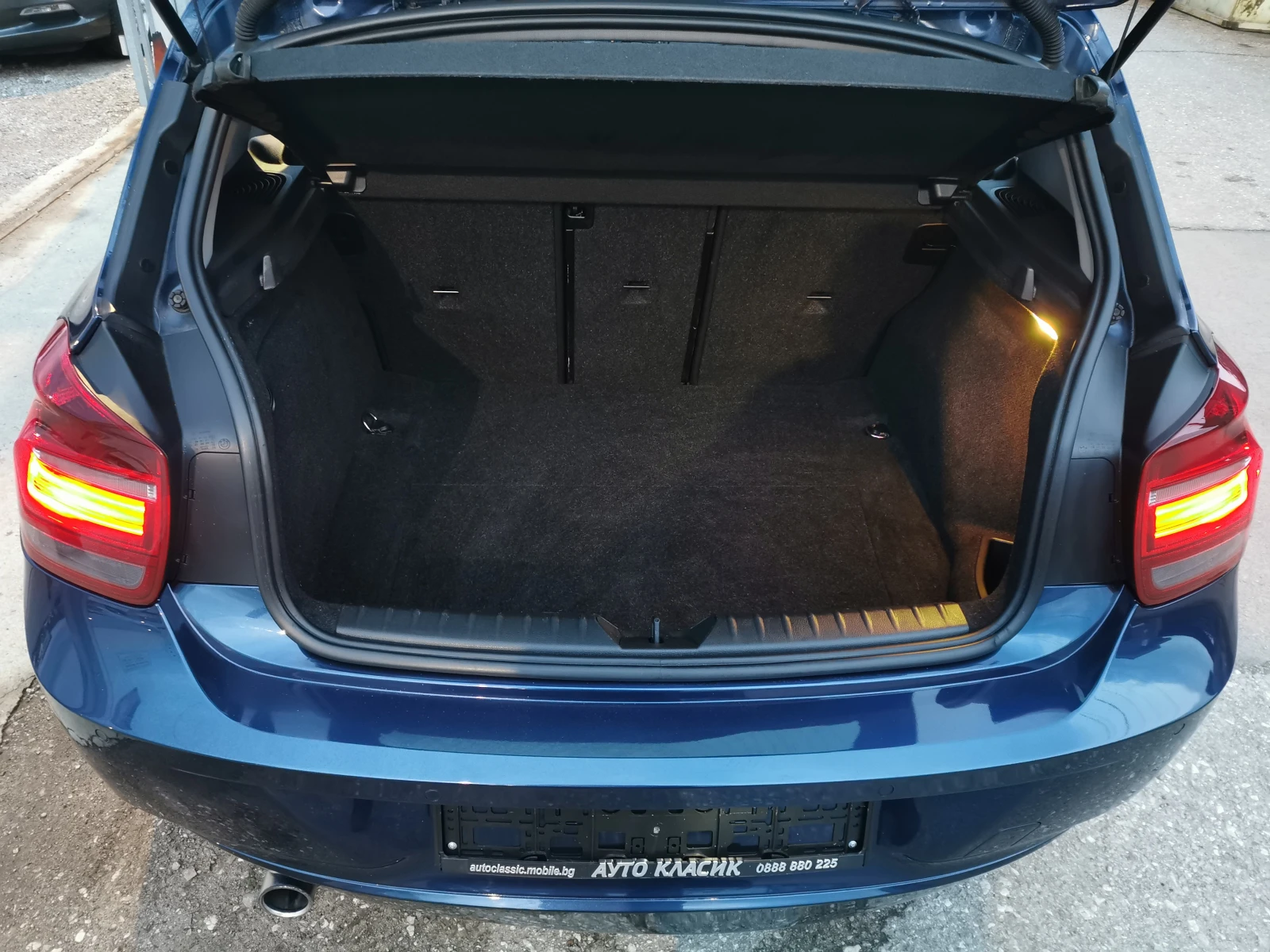 BMW 114 1.6d XENON LED ANGEL EYES PDC РЪЧКА EURO 5B TOP! | Mobile.bg — изображение 11