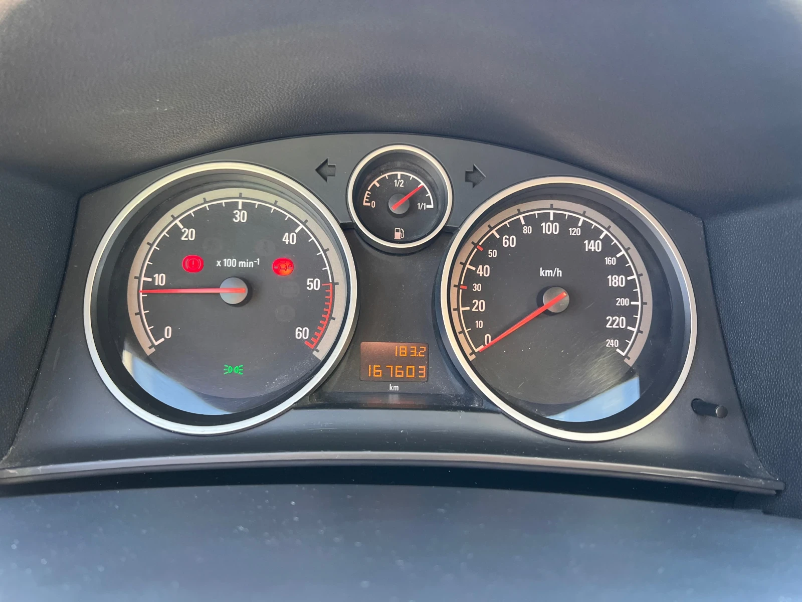Opel Astra 1.7 DTI - изображение 9