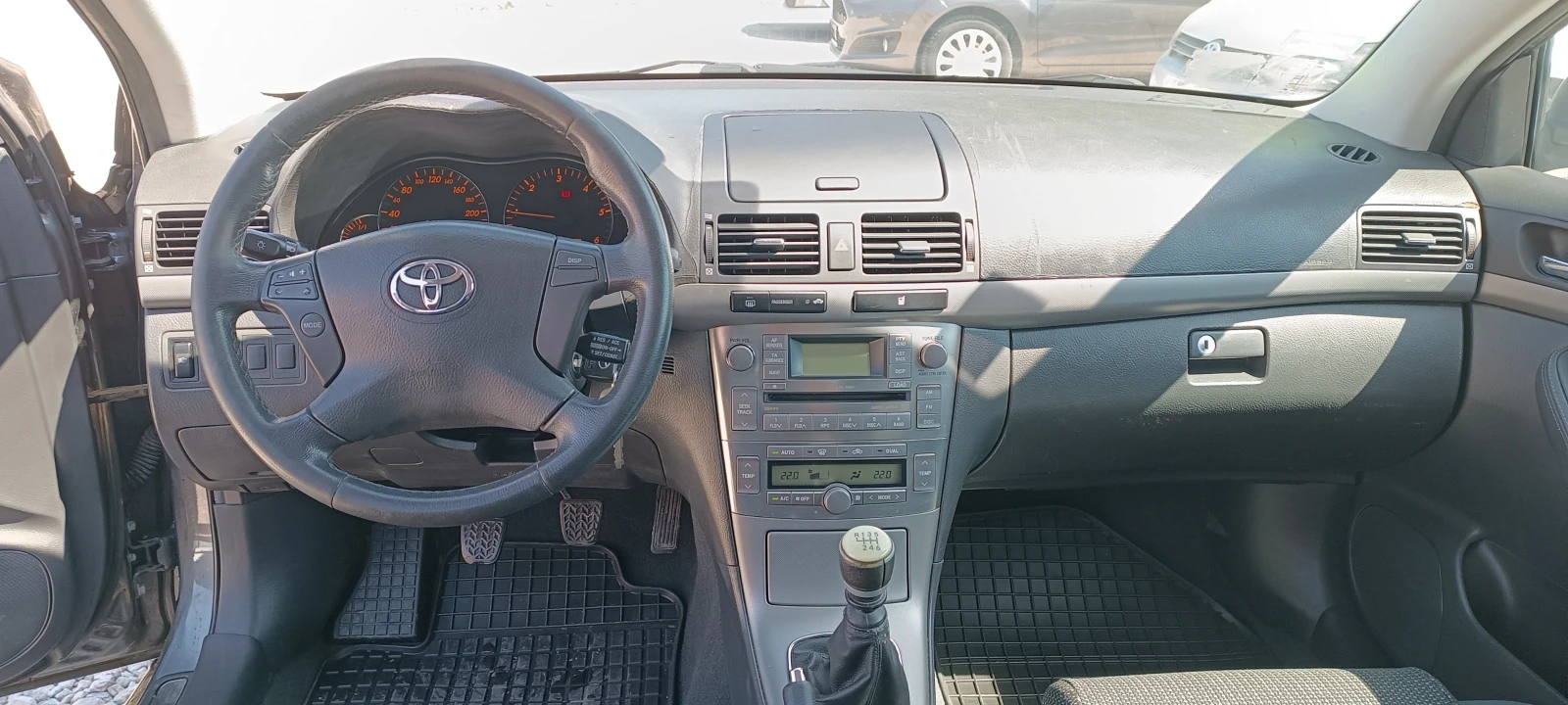 Toyota Avensis 2.2D4D - изображение 10
