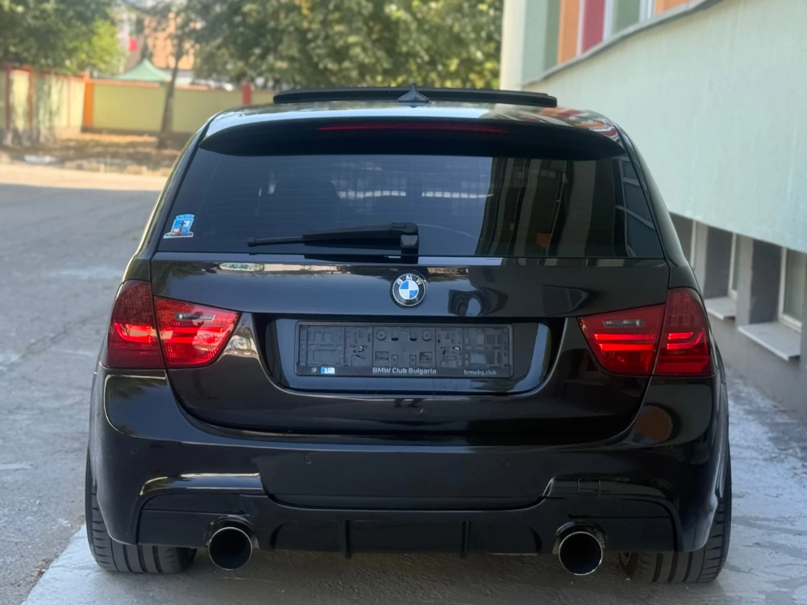 BMW 335 BMW 335IX 2011 FACELIFT - изображение 7