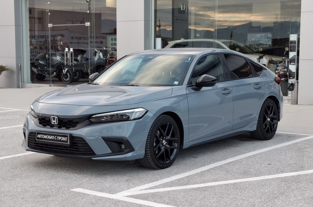 Honda Civic 2.0 i-MMD Hybrid Sport - изображение 2