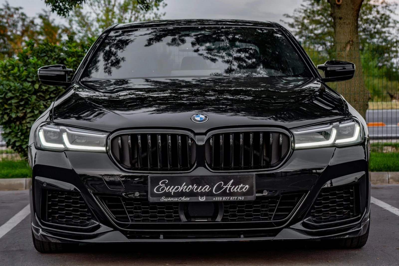 BMW 550 I* X-DRIVE* M-SPORT* HARMAN* LASER* DIGITAL* DISTR - изображение 8