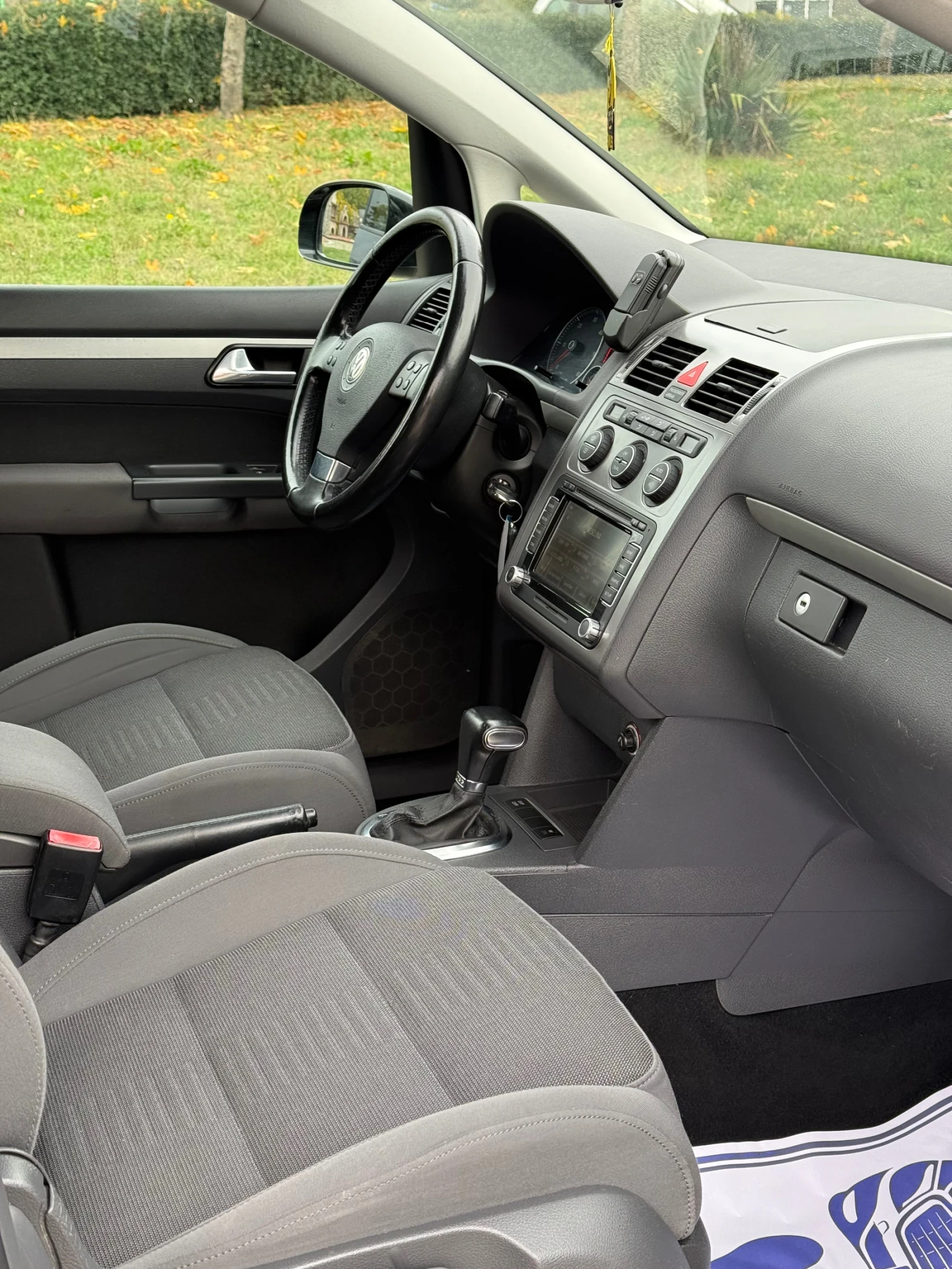 VW Touran 2.0TDI AVTOMAT | Mobile.bg   10