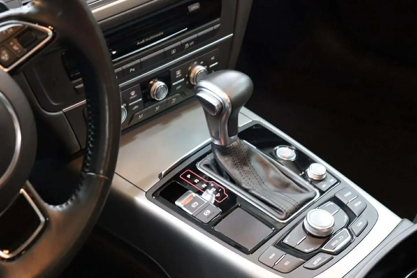 Audi A6 3.0BITDI 313кс Full Matrix Лизонг - изображение 9