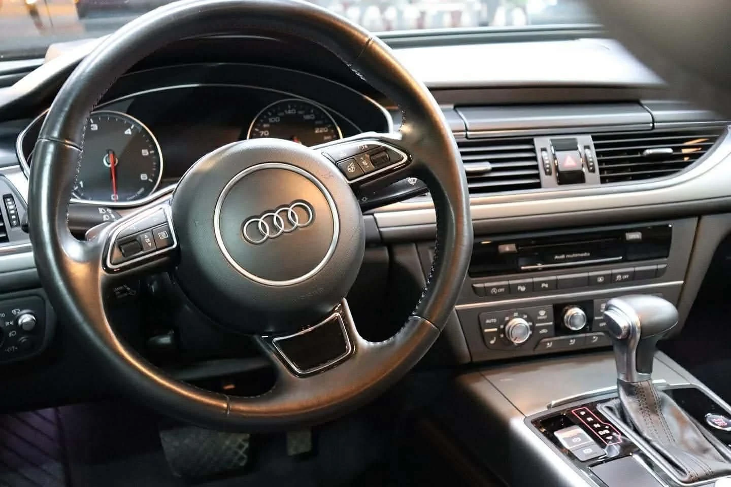 Audi A6 3.0BITDI 313кс Full Matrix Лизонг - изображение 8