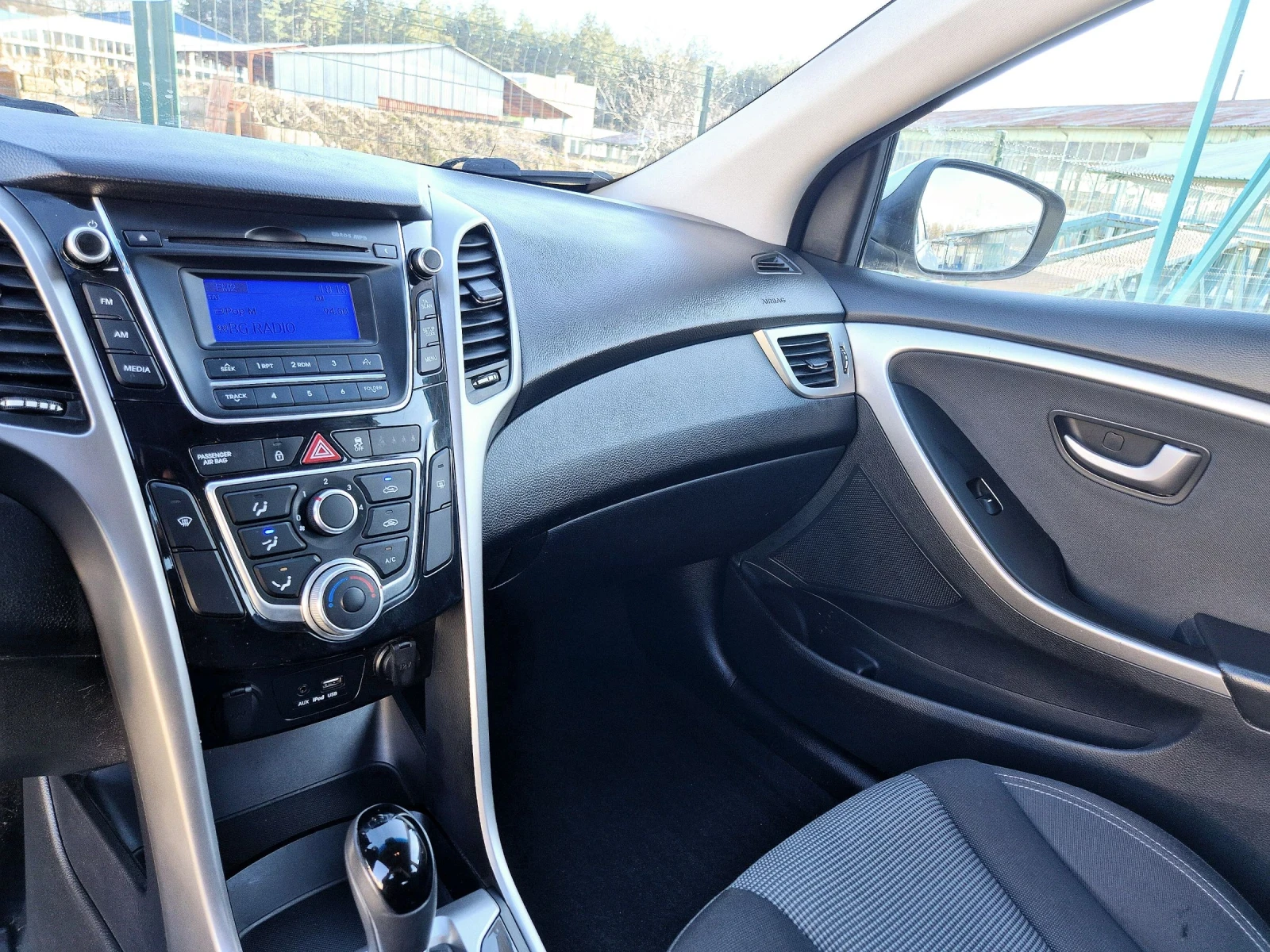 Hyundai I30, снимка 12 - Автомобили и джипове - 53742898