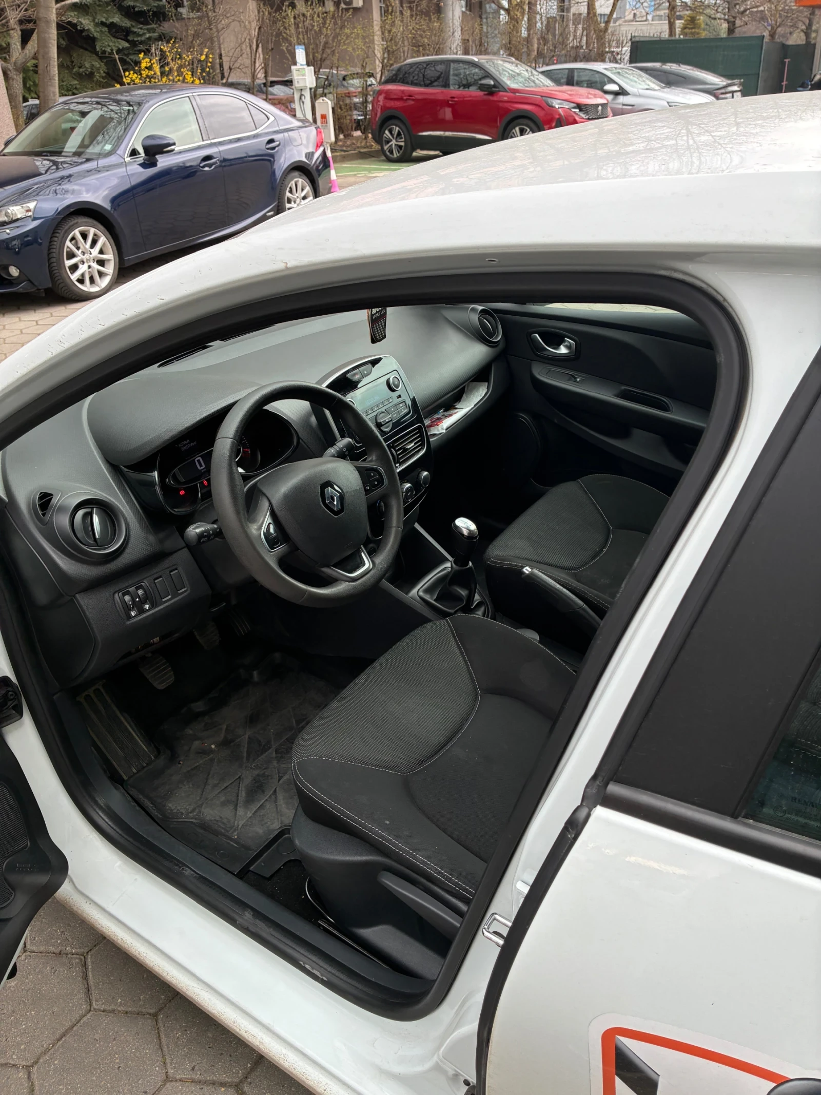 Renault Clio | Mobile.bg � ����������� 7