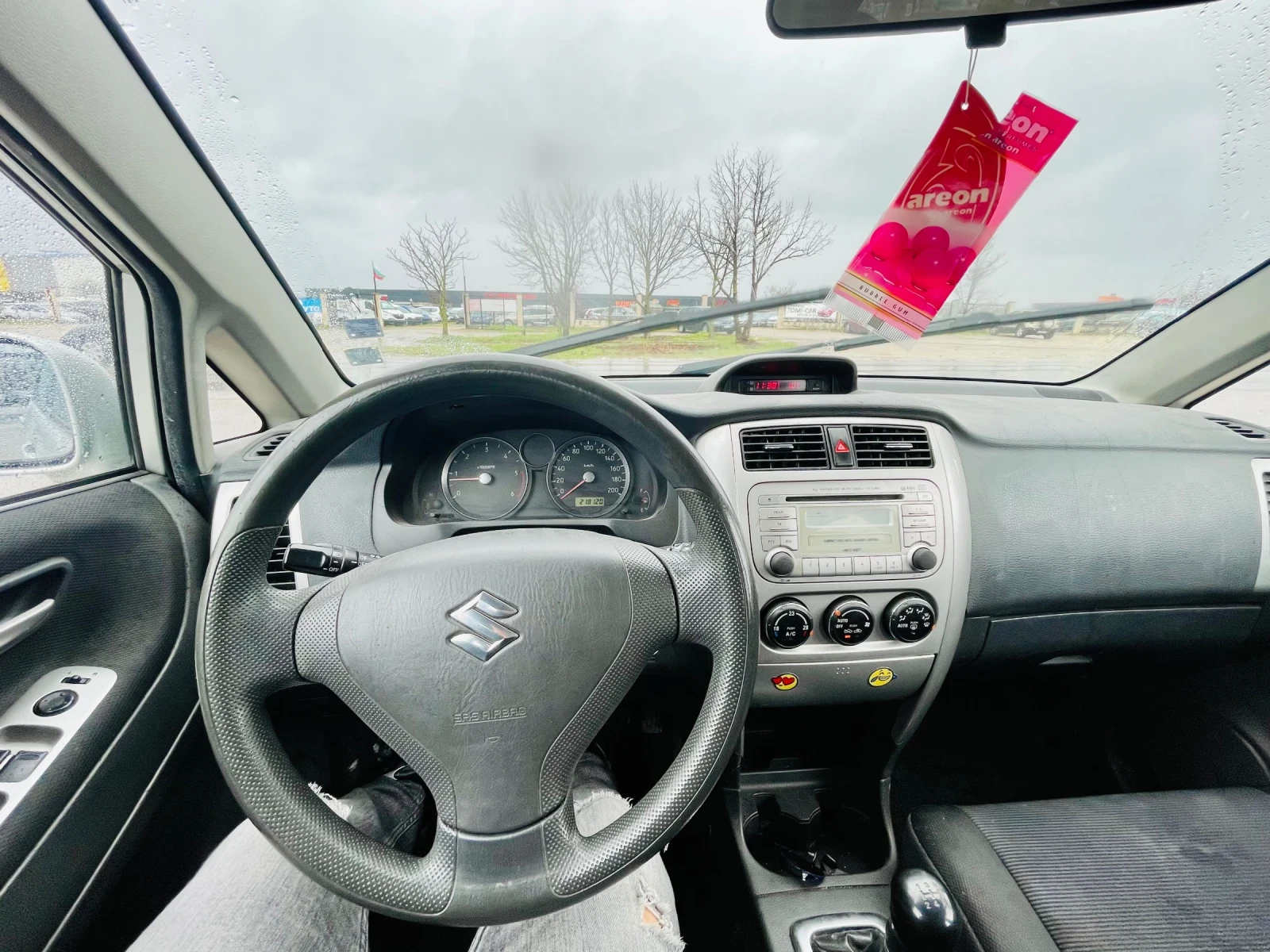 Suzuki Liana 1, 4 | Mobile.bg � ����������� 6