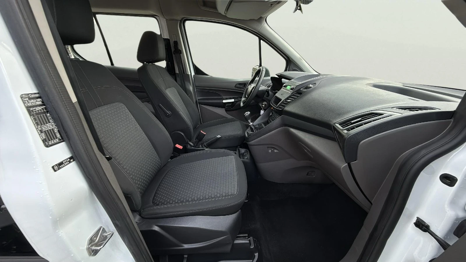 Ford Connect 1.5 EcoBlue, снимка 12 - Автомобили и джипове - 54108382