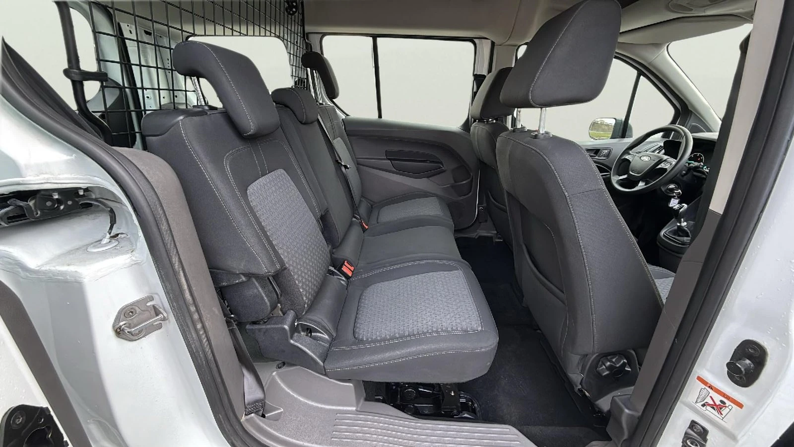 Ford Connect 1.5 EcoBlue, снимка 13 - Автомобили и джипове - 54108382