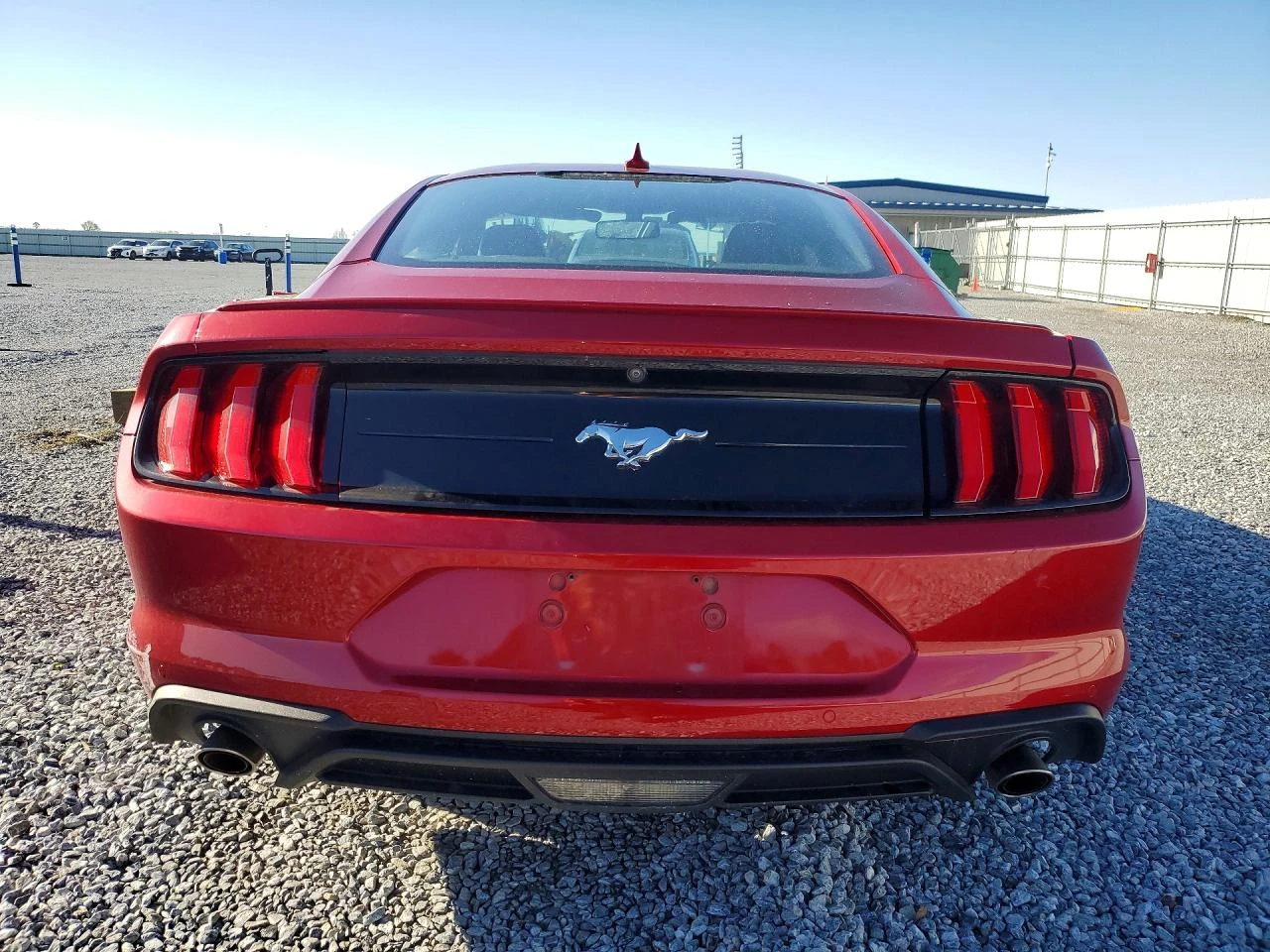 Ford Mustang 2.3l EcoBoost Fastback, снимка 6 - Автомобили и джипове - 54350933