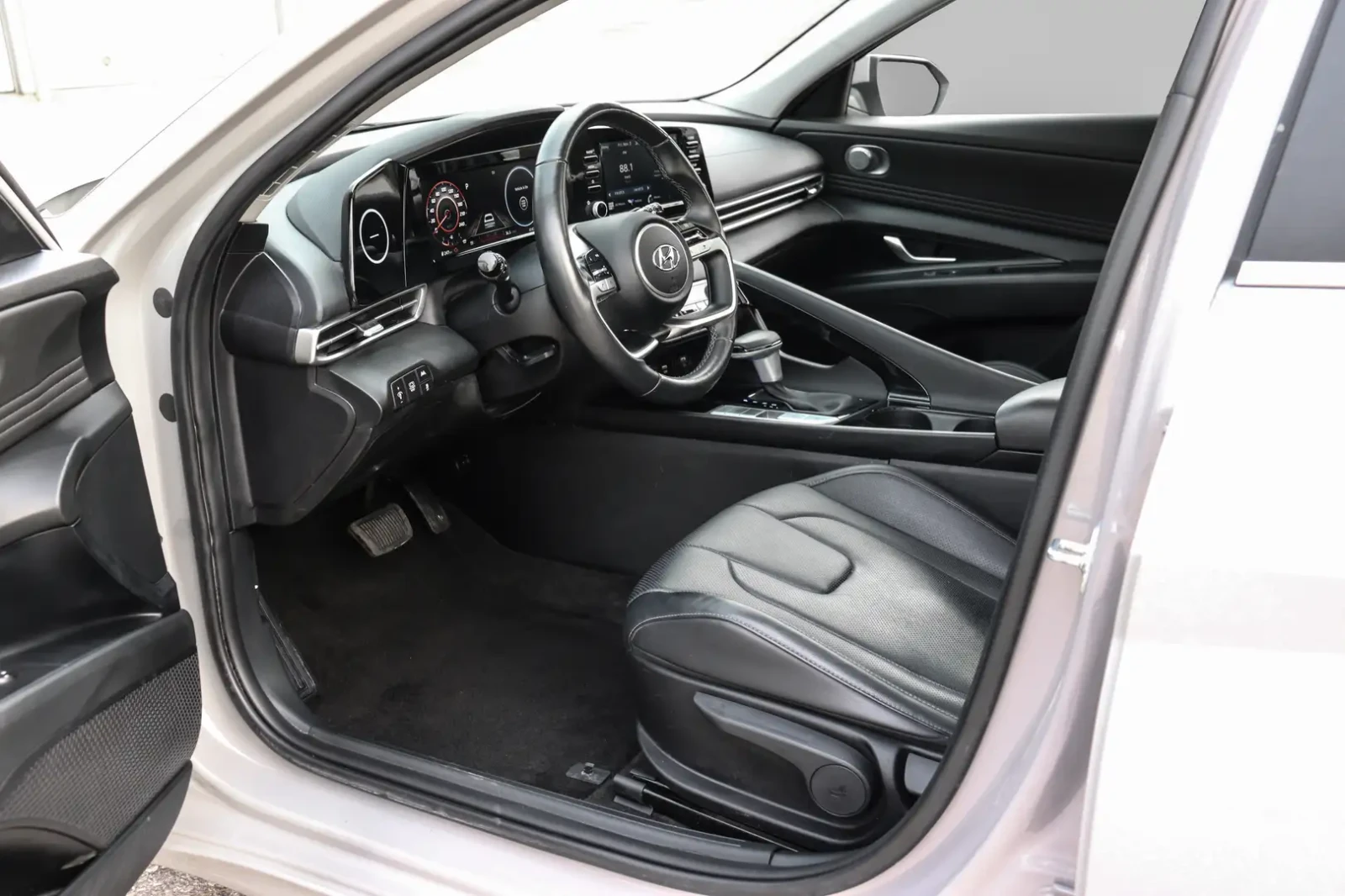 Hyundai Elantra ELANTRA | Mobile.bg � ����������� 15