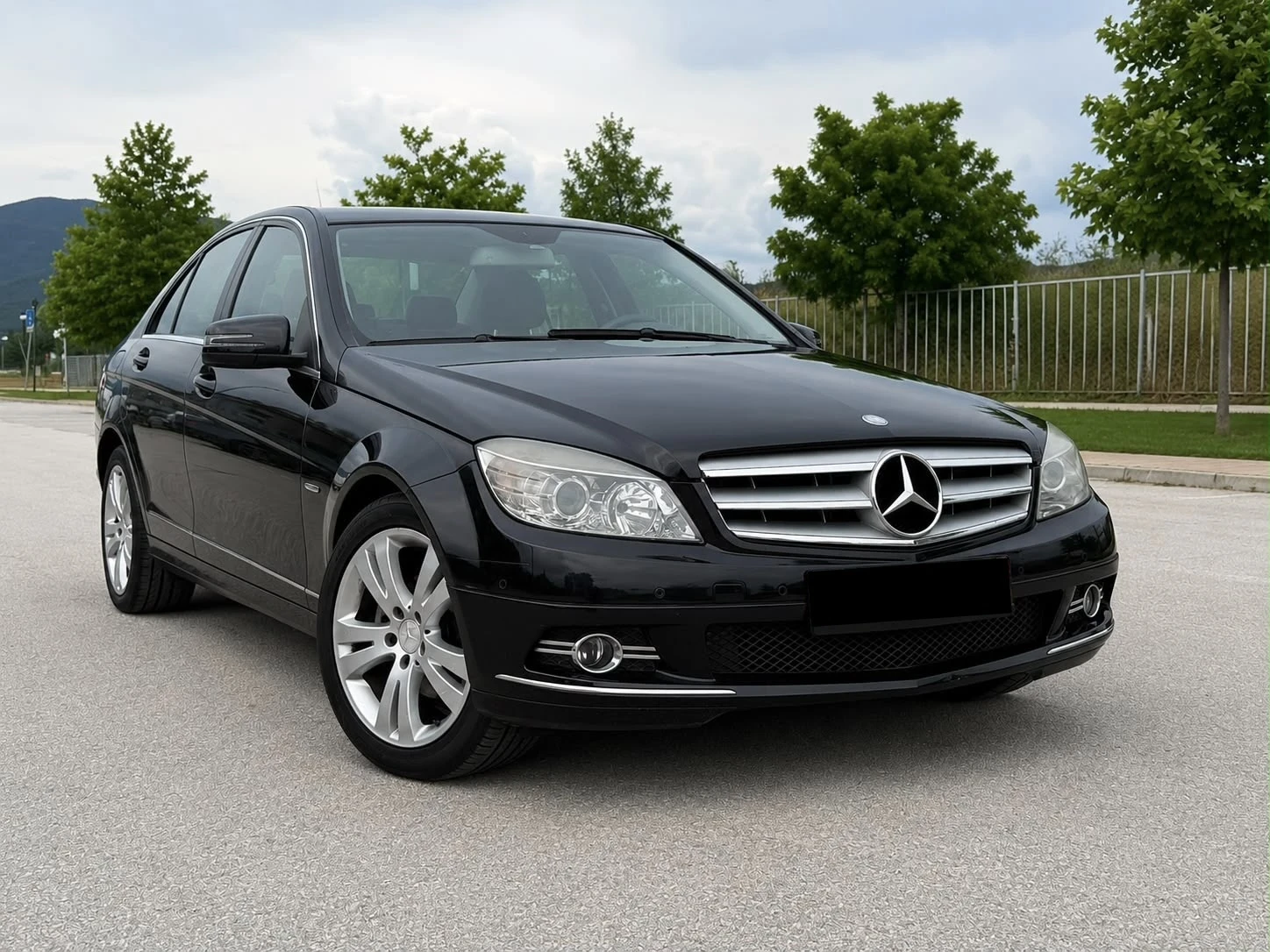 Mercedes-Benz C 220 Avantgarde* 646 OM* Реален пробег, снимка 2 - Автомобили и джипове - 54889124