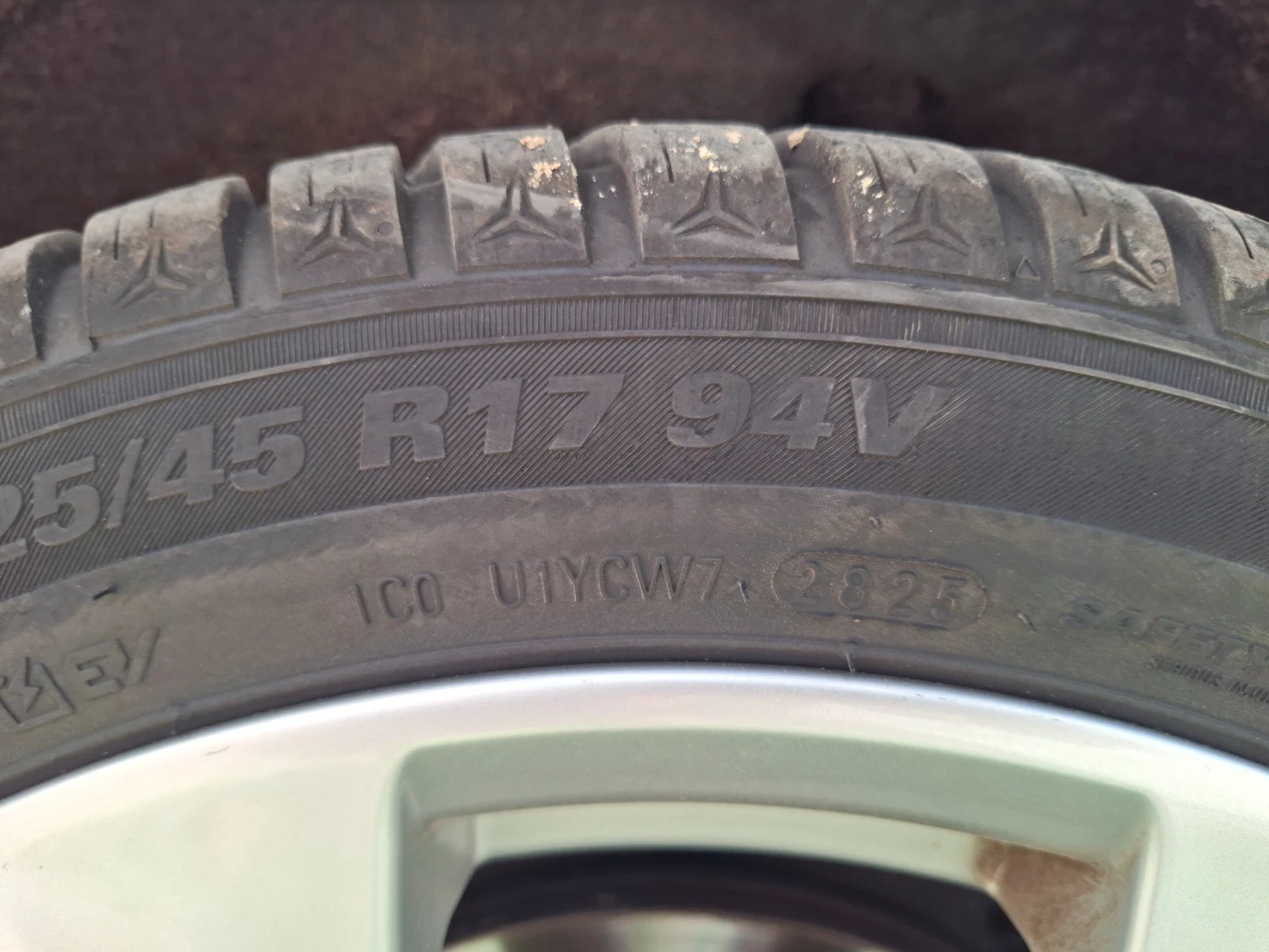 Mercedes-Benz C 250 C250 4 matic, снимка 14 - Автомобили и джипове - 55230539