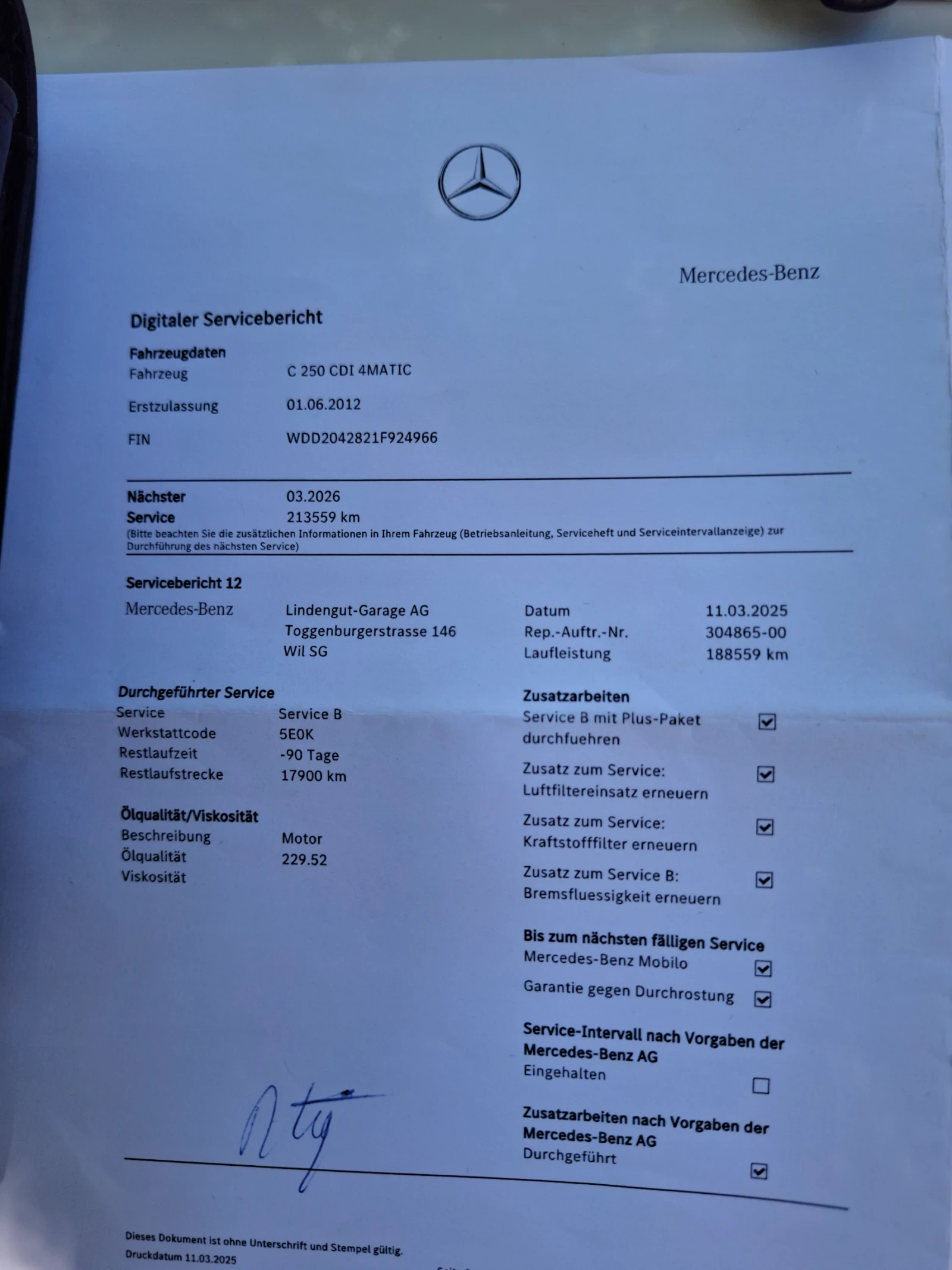 Mercedes-Benz C 250 C250 4 matic, снимка 13 - Автомобили и джипове - 55230539