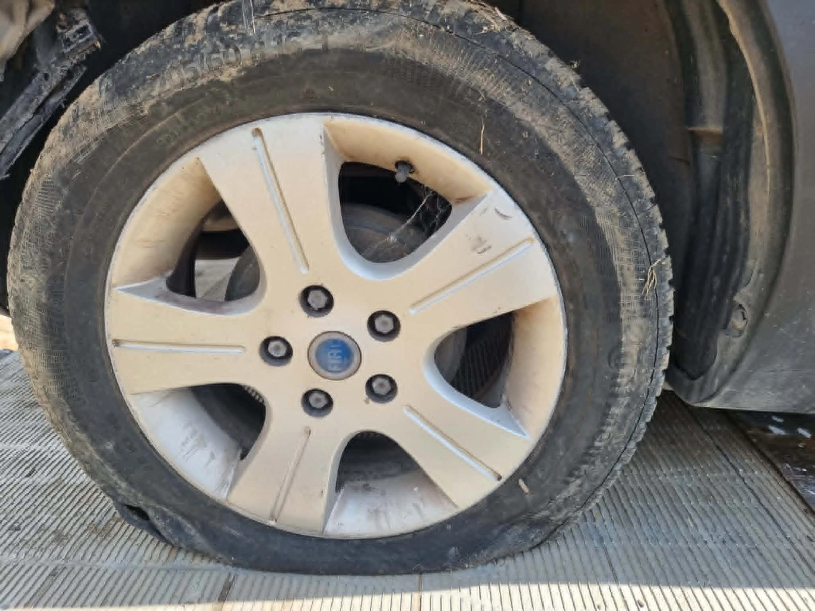 Fiat Sedici 1.6 4x4 M16A, снимка 11 - Автомобили и джипове - 55466965