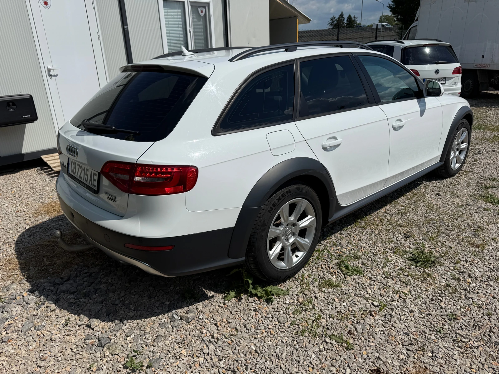 Audi A4 Allroad 2.0 TDI  QUATTRO 177kc, снимка 4 - Автомобили и джипове - 55524065