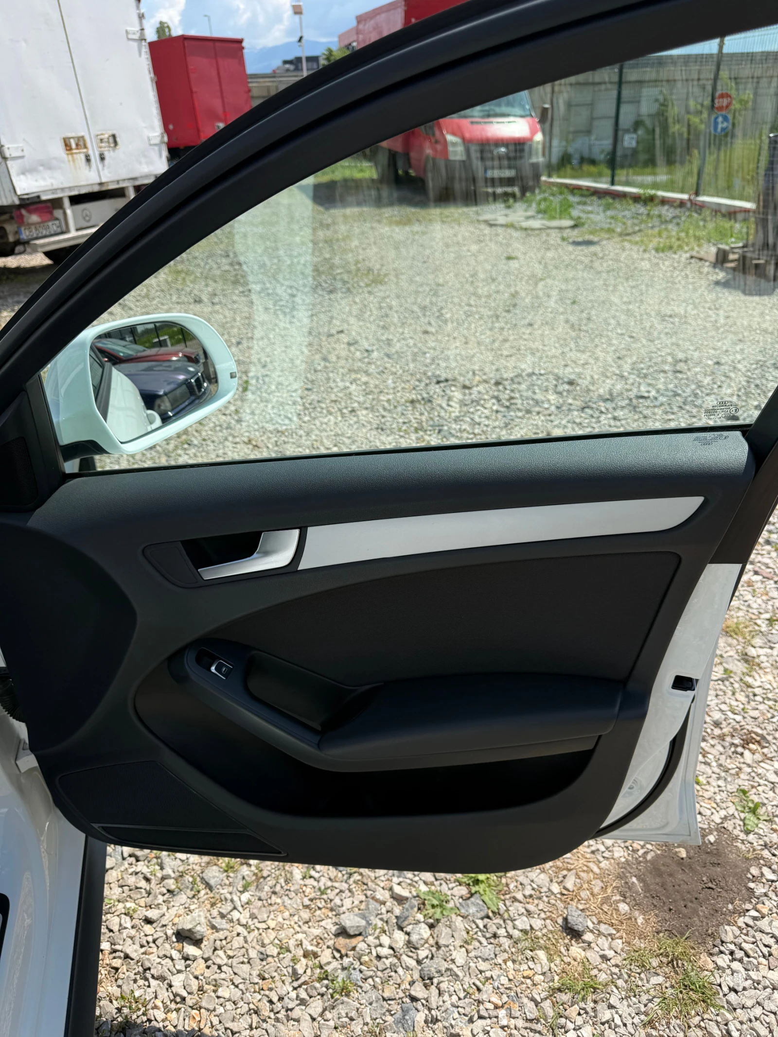 Audi A4 Allroad 2.0 TDI  QUATTRO 177kc, снимка 7 - Автомобили и джипове - 55524065