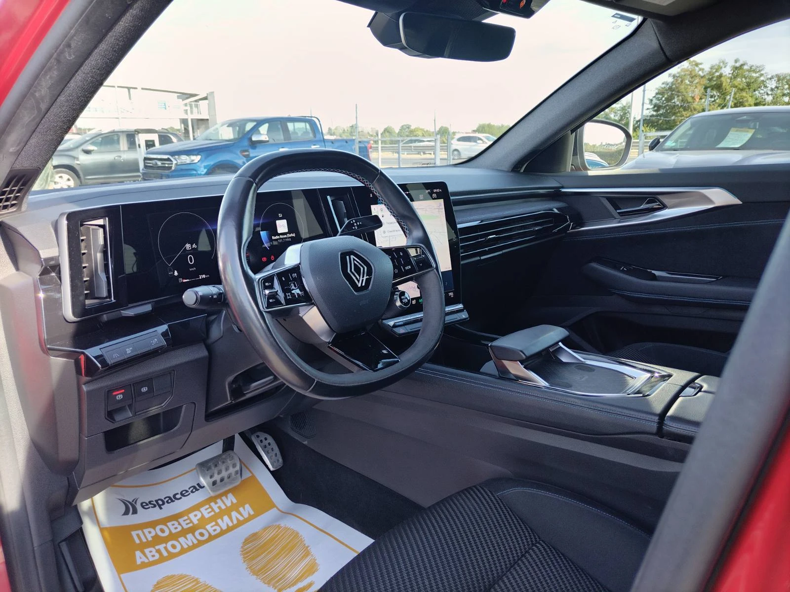 Renault Austral 1.3Tce/160к.с./ espirit Alpine, снимка 12 - Автомобили и джипове - 55736308