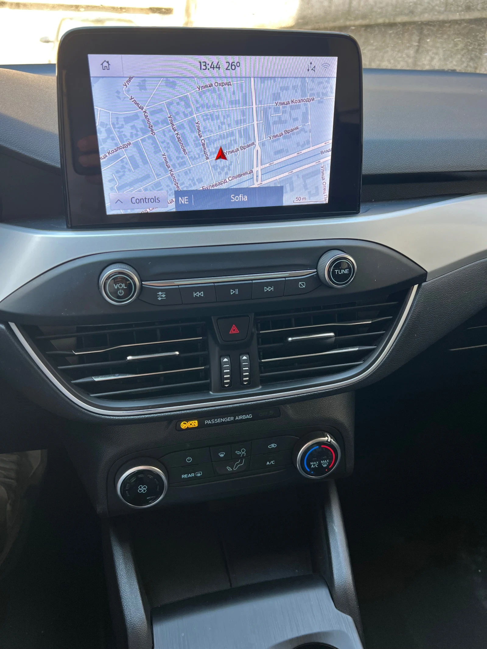 Ford Focus 1.6, снимка 6 - Автомобили и джипове - 55884645