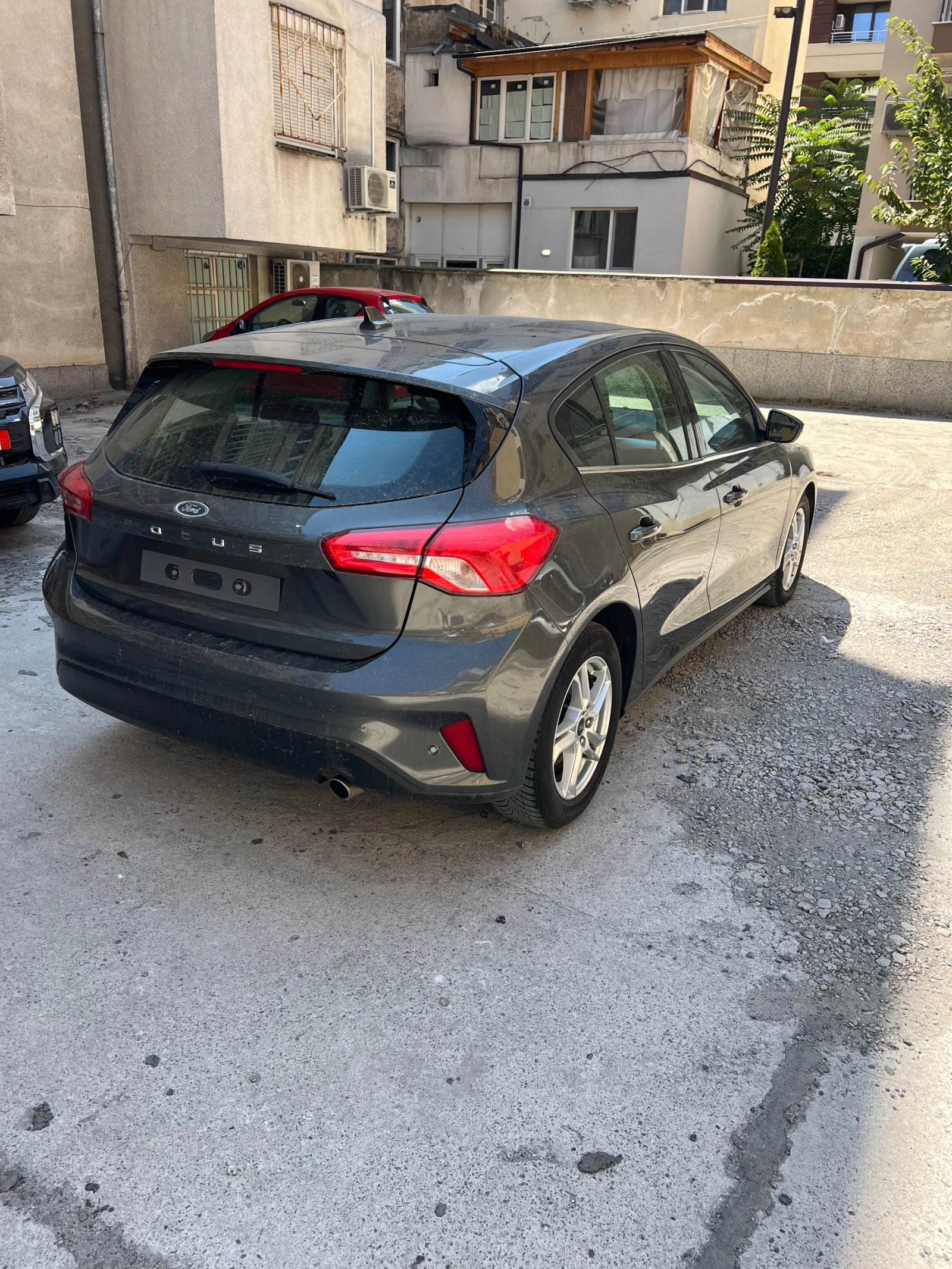 Ford Focus 1.6, снимка 3 - Автомобили и джипове - 55884645