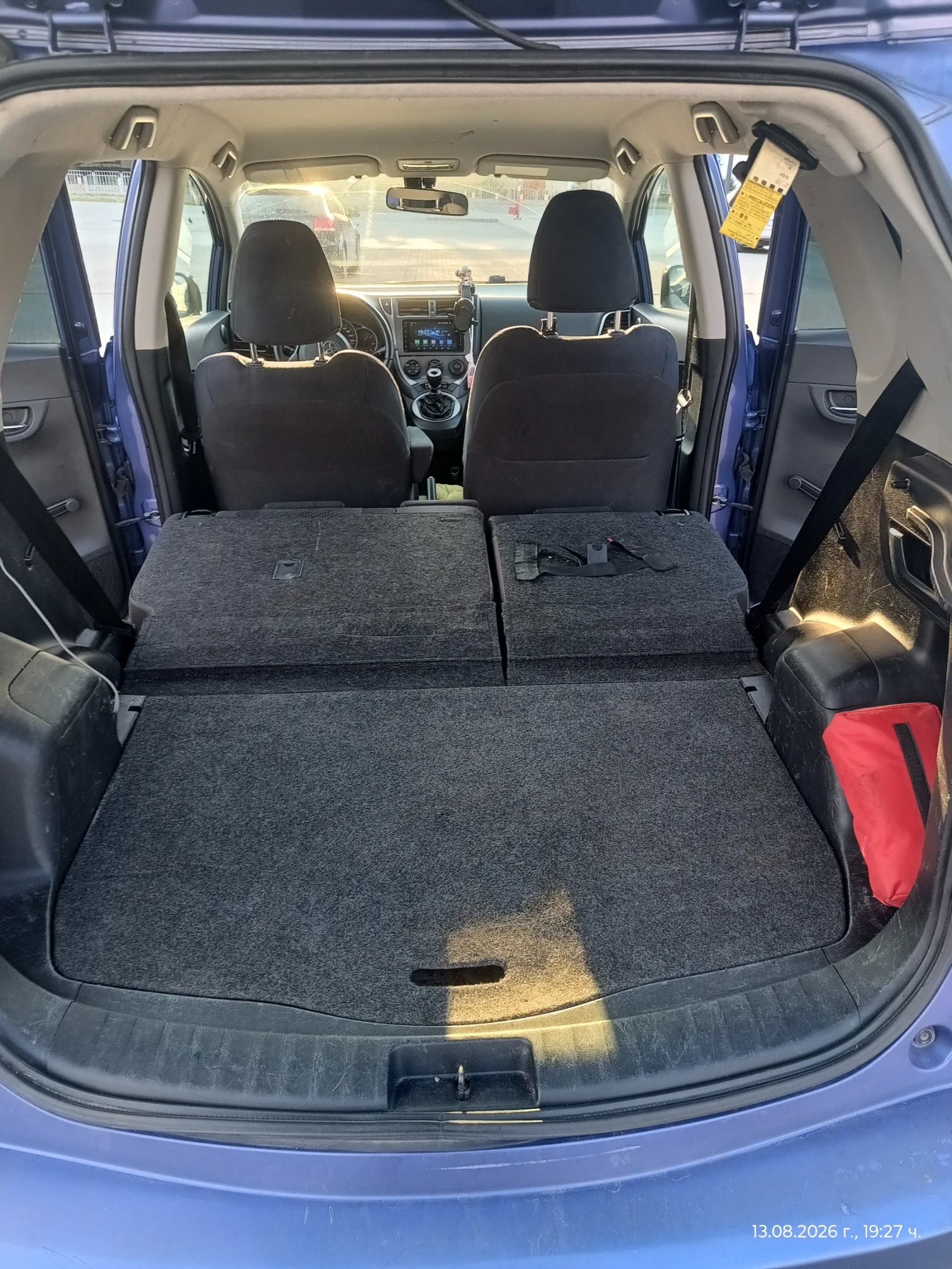 Toyota Verso S 1.4 D4D 90кс. Multimedia 6 скорости Clima, снимка 9 - Автомобили и джипове - 56005467