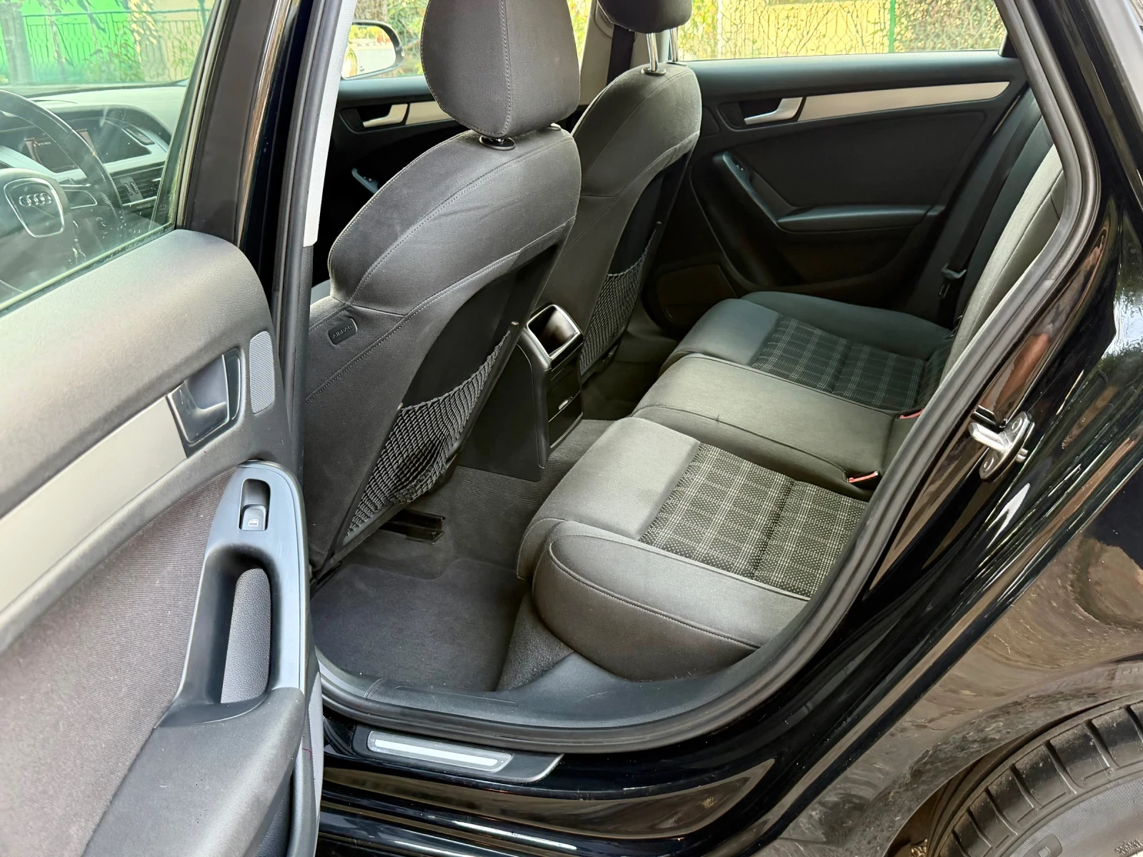 Audi A4 2.0 4X4, снимка 7 - Автомобили и джипове - 56039020