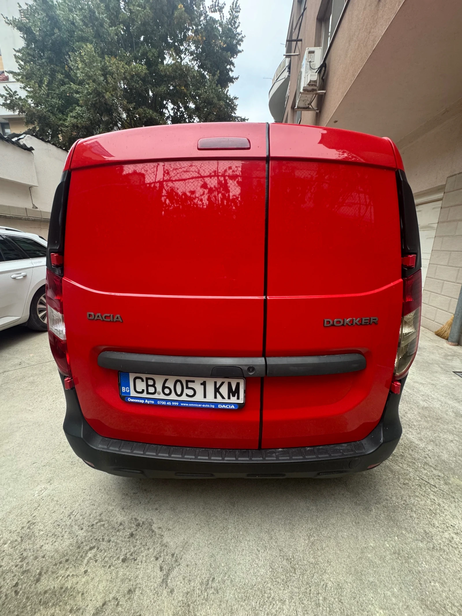 Dacia Dokker, снимка 6 - Автомобили и джипове - 56443896