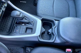 Toyota Rav4 * XLE* AWD* ПРЕДСТАВИТЕЛСТВО* , снимка 10
