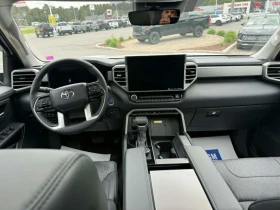 Toyota Sequoia SR5 4WD, снимка 8
