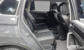VW Tiguan 2.0 TDI Premium, снимка 16