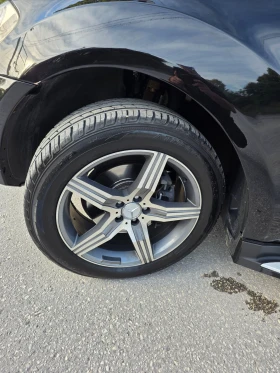 Mercedes-Benz ML 280 - 7500 € - 51254567 8
