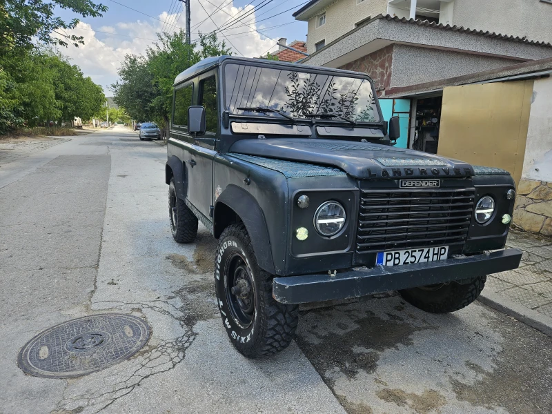 Land Rover Defender, снимка 2 - Автомобили и джипове - 48404732