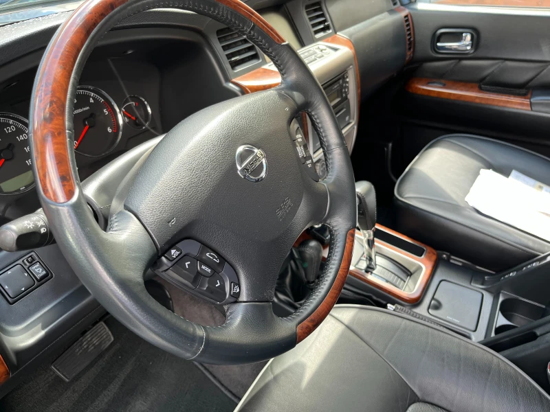 Nissan Patrol, снимка 8 - Автомобили и джипове - 52706964