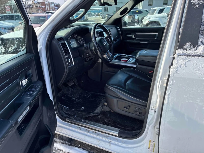 Dodge RAM 1500 * Limited * CARFAX * БЕЗ ПЪРВОНАЧАЛНА ВНОСКА, снимка 5 - Автомобили и джипове - 53215132