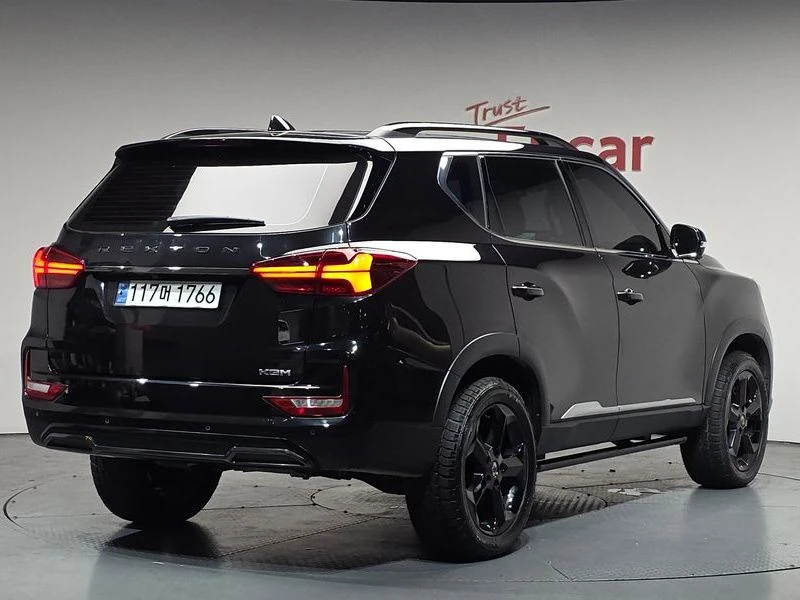 SsangYong Rexton 2.2 672980 Automatic, снимка 2 - Автомобили и джипове - 55749104