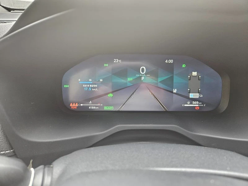 Toyota Rav4 2.5 Automatic Hybrid, снимка 5 - Автомобили и джипове - 55750125