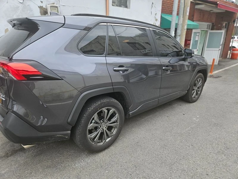 Toyota Rav4 2.5 Automatic Hybrid, снимка 3 - Автомобили и джипове - 55750125
