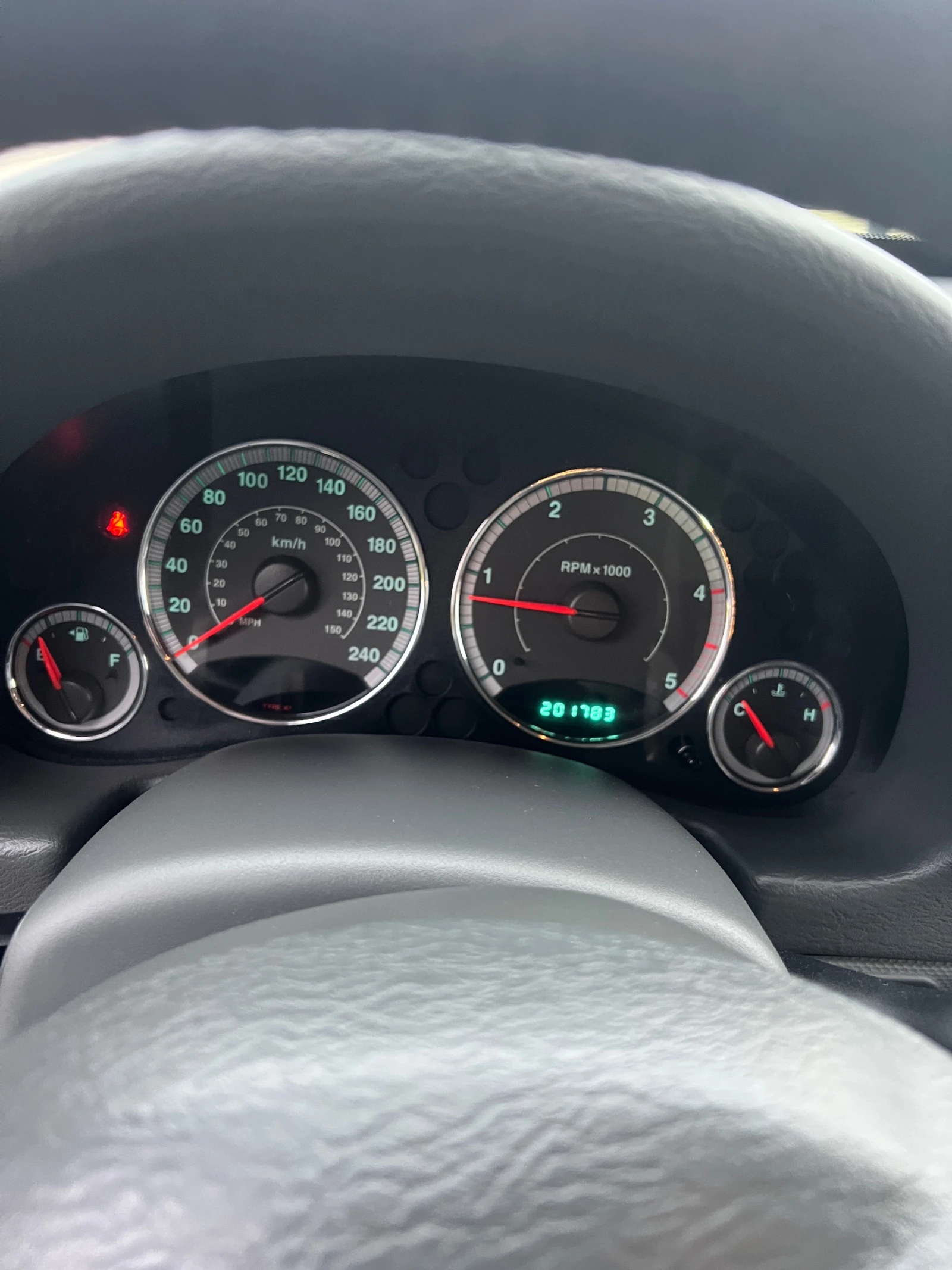 Jeep Cherokee  - изображение 9